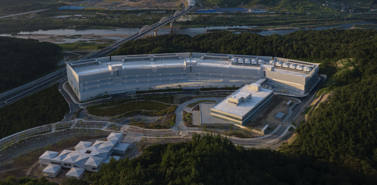 데이터센터 우주로 간다... 막대한 AI 운용비 돌파구 되나? [1편] < 사회·과학 < 기사본문 - 프리진경제